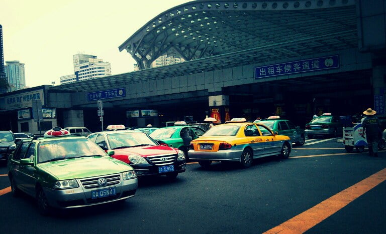 Китайские таксисты не говрят по-английски