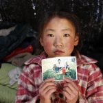 В КНР около 9-ти миллионов детей были оставлены родителями